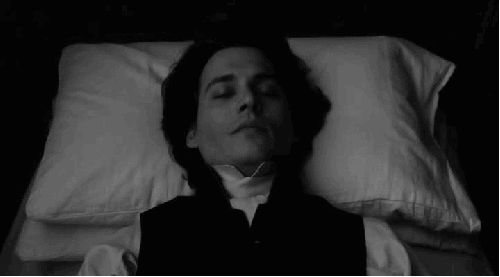 Quand on se fait réveiller à 6h du matin par les rangers qui cognent à la porte du van.